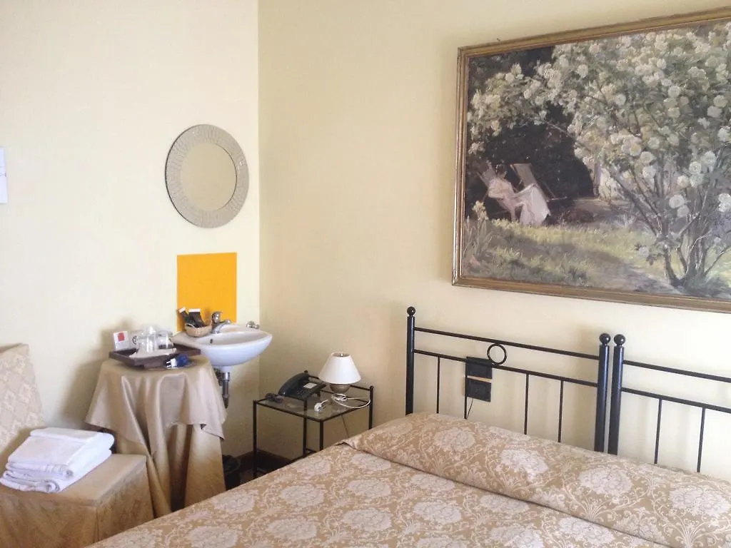 ונציה Guesthouse Alloggi Agli Artisti 2*,  איטליה